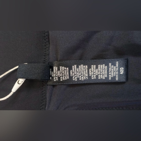 Skims No Show Molded Unlined Balconette Bra Onyx Size 42D NWT - Picture 6 of 8